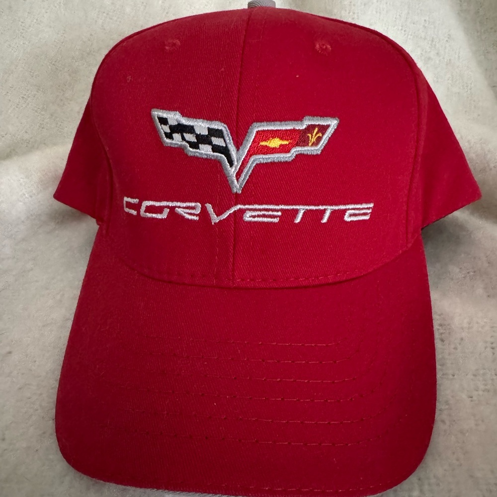 NWT RALPH WHITE (FOR GM) CORVETTE BASEBALL CAP.